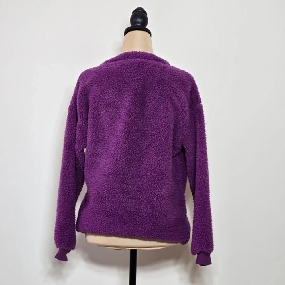 Disney Winnie the Pooh Plush Sleepwear Top Purple‎ Size S NWT - Picture 2 of 7